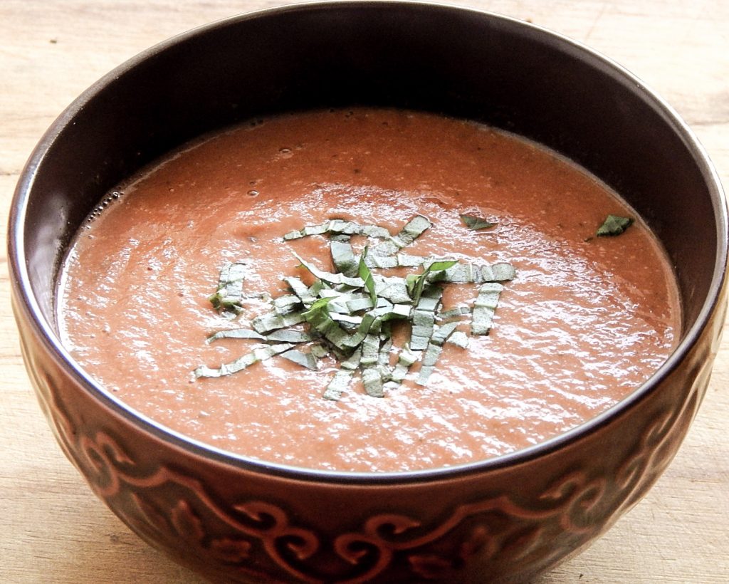 Vegan Creamy Tomato Basil Soup